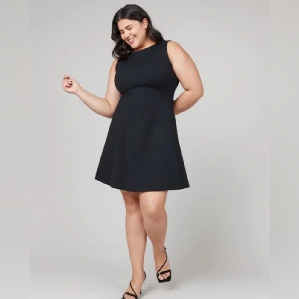 🩵 SPANX The Perfect Fit & Flare Dress Black - 20381